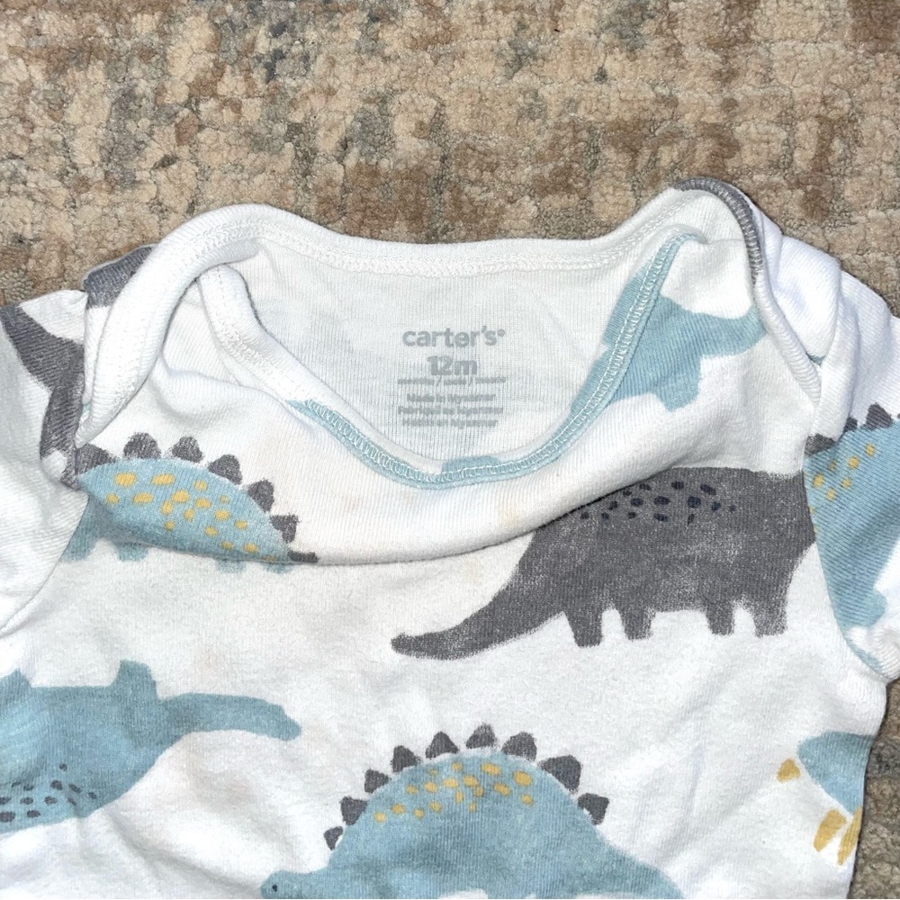 Carters dinosaur onesie size 12 months - Picture 3 of 3